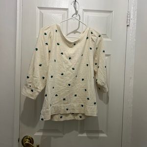 NWOT - LOFT Ivory and Green Shamrock sweater